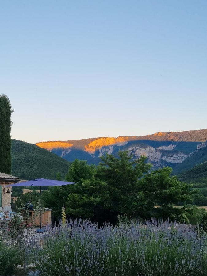 Mas Tulipe De Soie Bed & Breakfast Bevons Eksteriør bilde