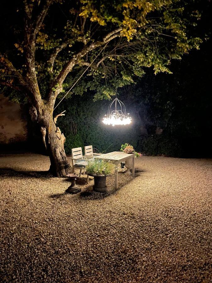 Mas Tulipe De Soie Bed & Breakfast Bevons Eksteriør bilde