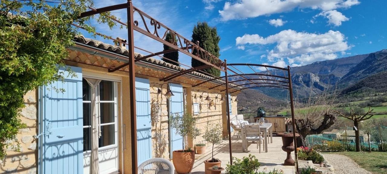 Mas Tulipe De Soie Bed & Breakfast Bevons Eksteriør bilde