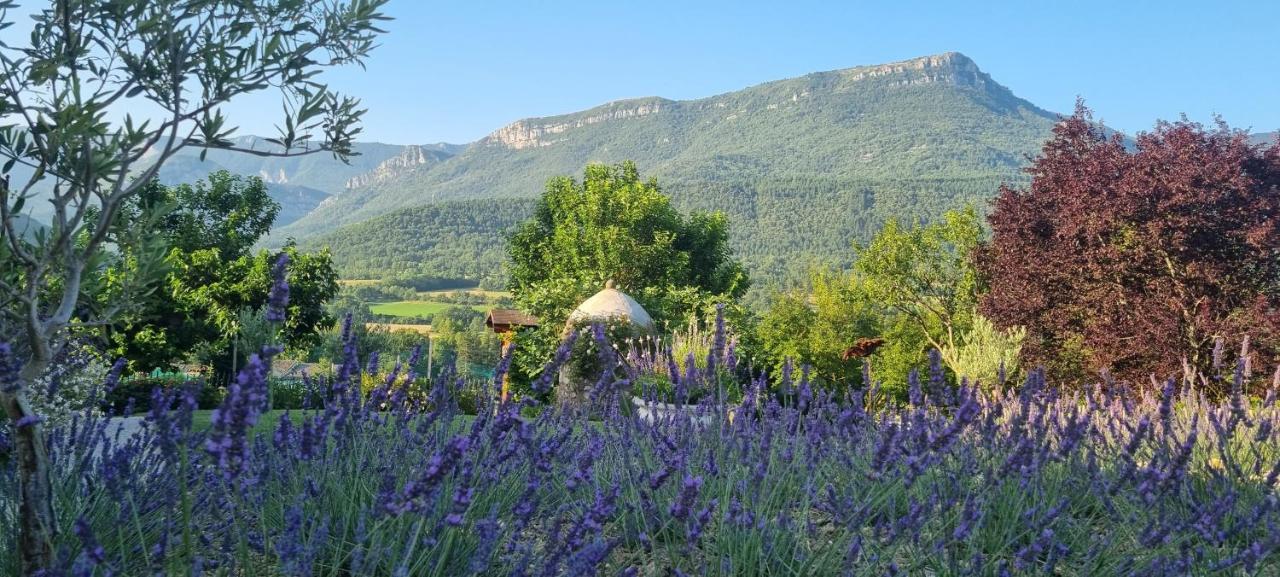 Mas Tulipe De Soie Bed & Breakfast Bevons Eksteriør bilde