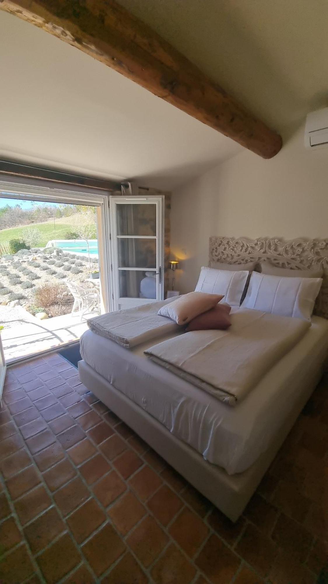 Mas Tulipe De Soie Bed & Breakfast Bevons Eksteriør bilde